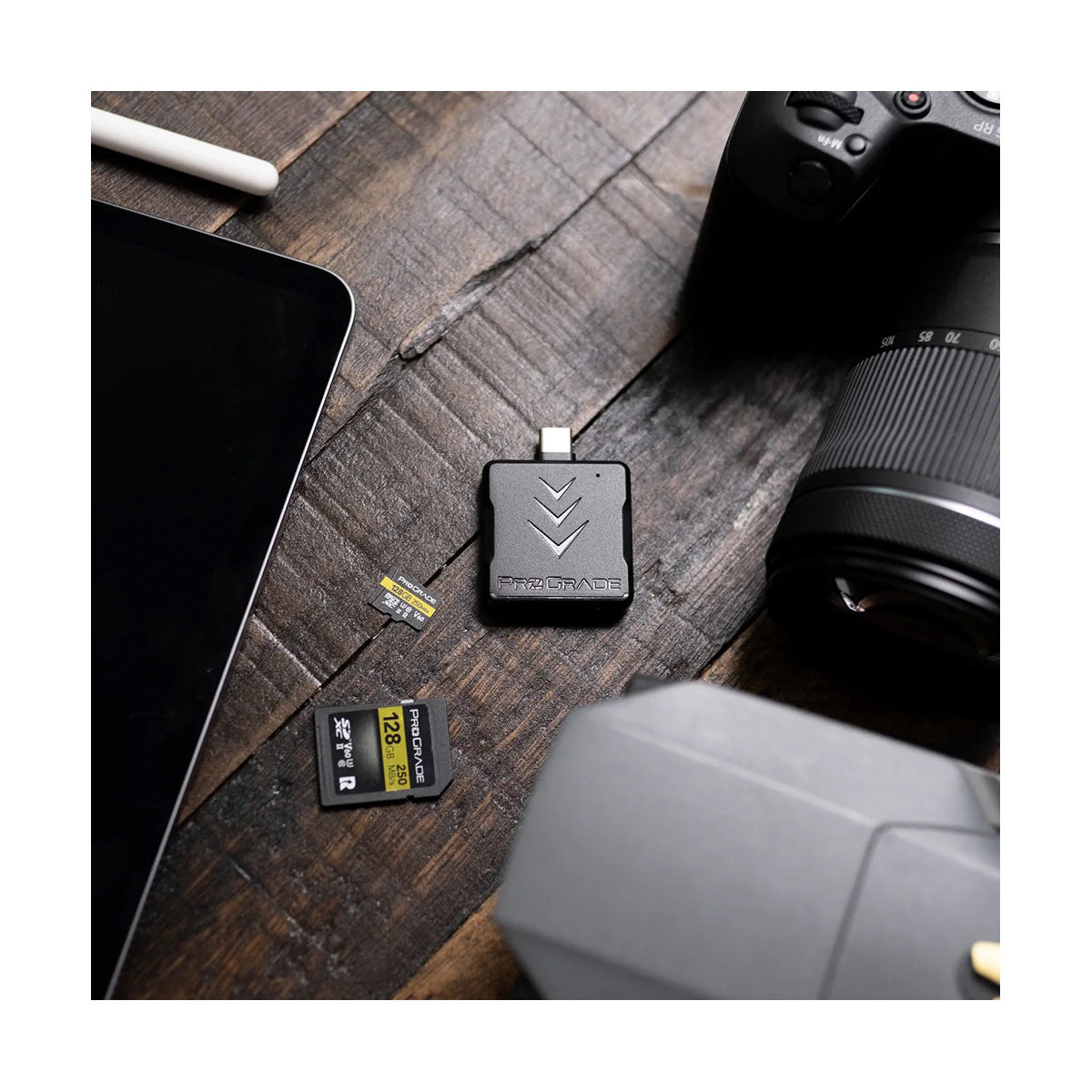 ProGrade Digital UHS-II SDXC & microSDXC USB 3.2 Gen 1 Dual-Slot Mobile Card Reader