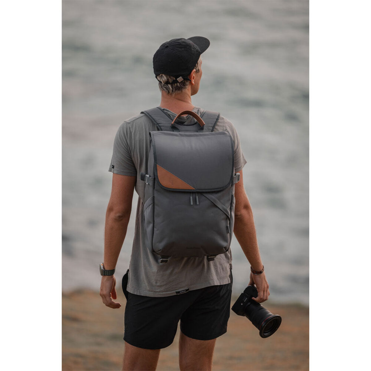 Holdland Original Backpack (Black, 28L)