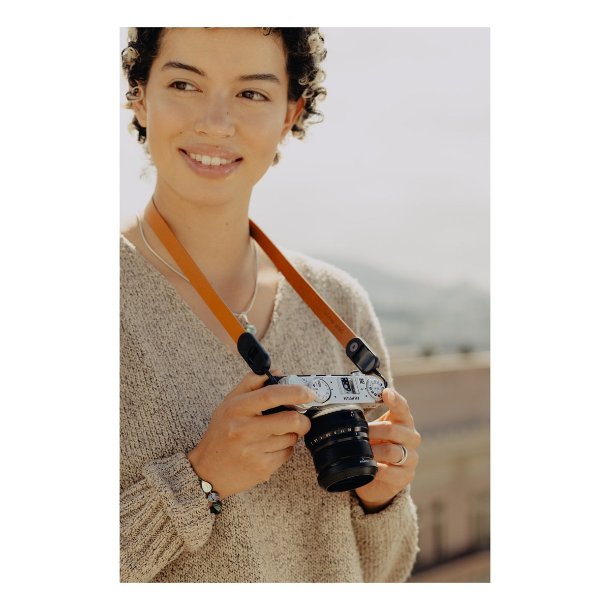 Peak Design Form Leather Camera Strap Neck (30.9") - Amber
