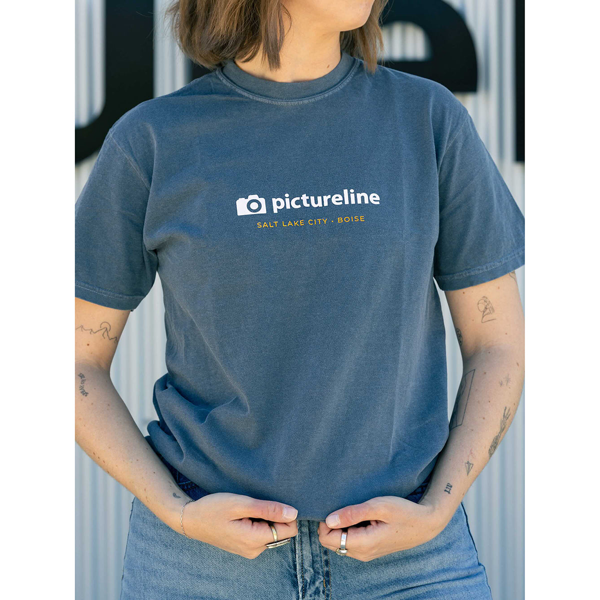 pictureline Apparel: Sony A7R VI T-Shirt - Extra Large