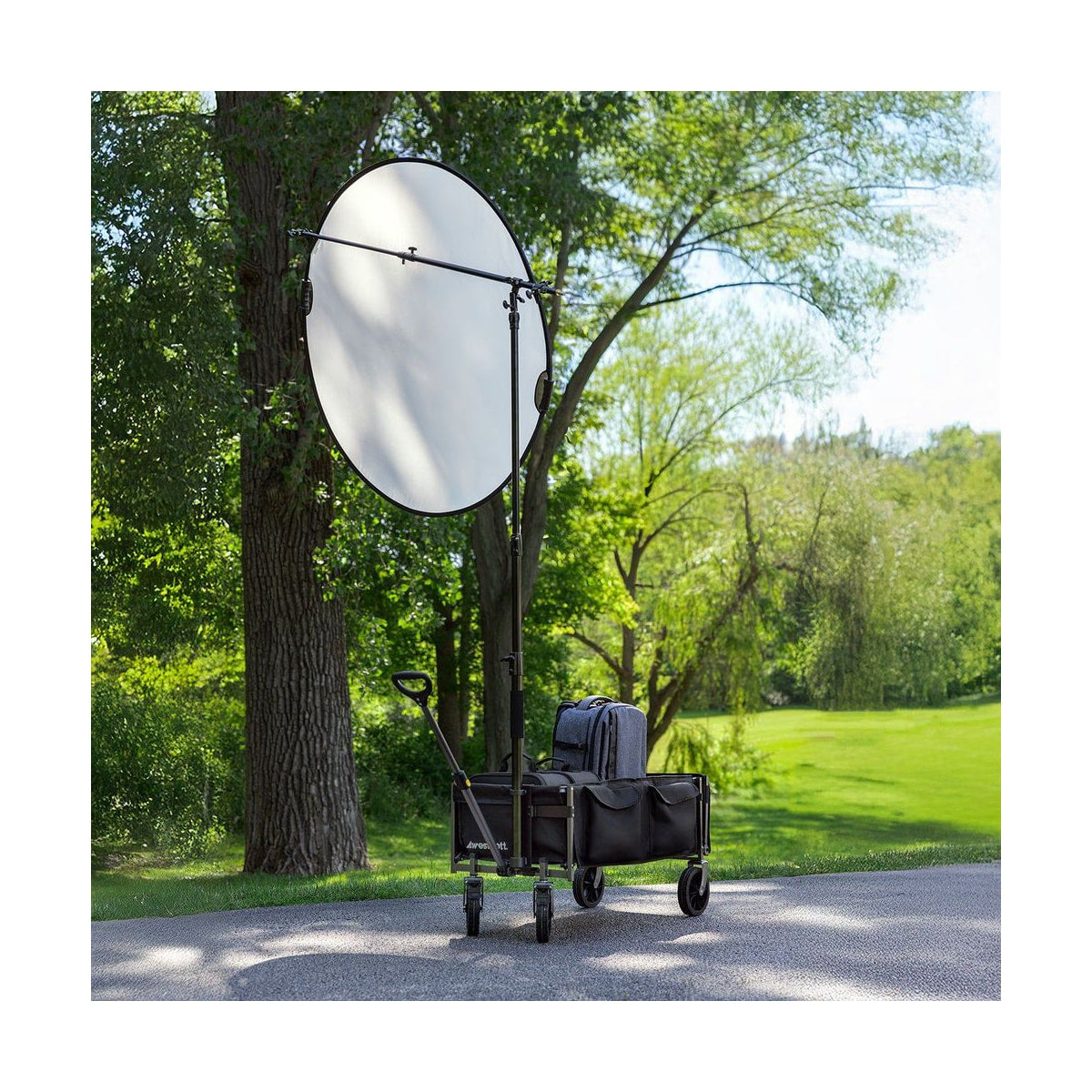 Westcott Photography Wagon — outdoor wagon in use with mounted reflector view