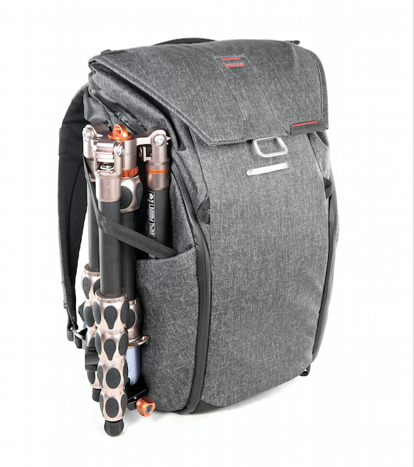 Peak Design Everyday Backpack 20L - Charcoal, bags backpacks, Peak Design - Pictureline  - 3