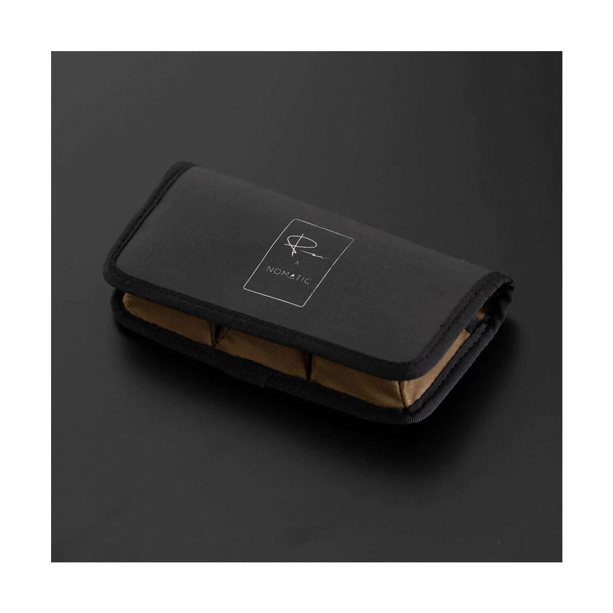 Nomatic McKinnon Battery Case