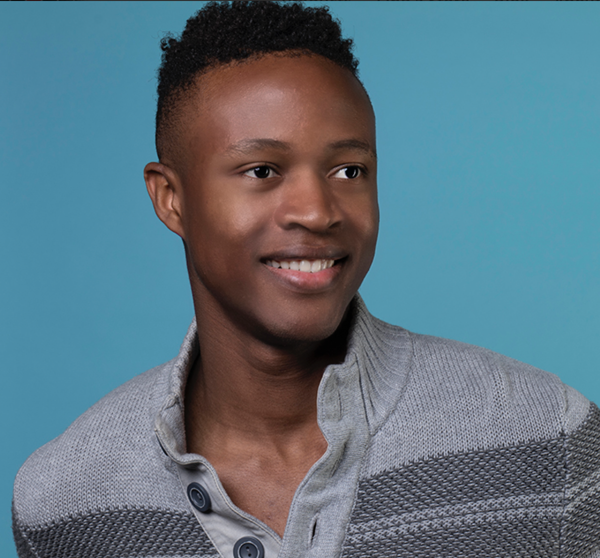 Superior Wedgewood 107"x12 Yds. Seamless Background Paper (60)