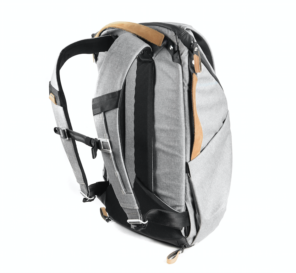 Peak Design Everyday Backpack 30L - Ash, bags backpacks, Peak Design - Pictureline  - 2