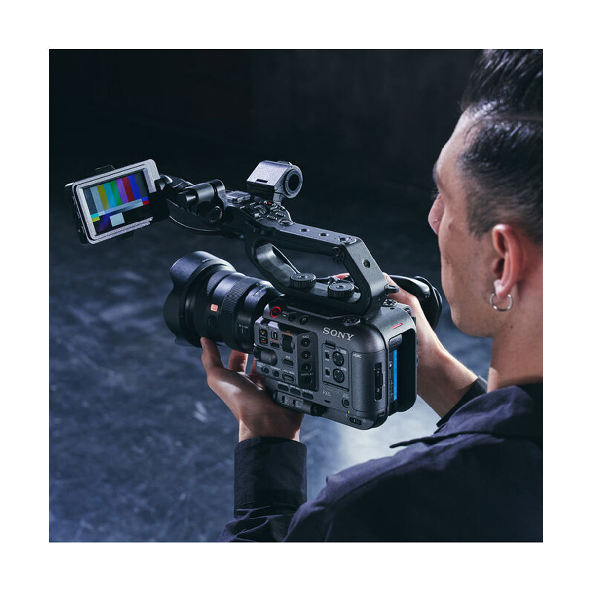 Sony FX6 Full Frame Cinema Camera w/ FE 24-105mm f/4 G Lens