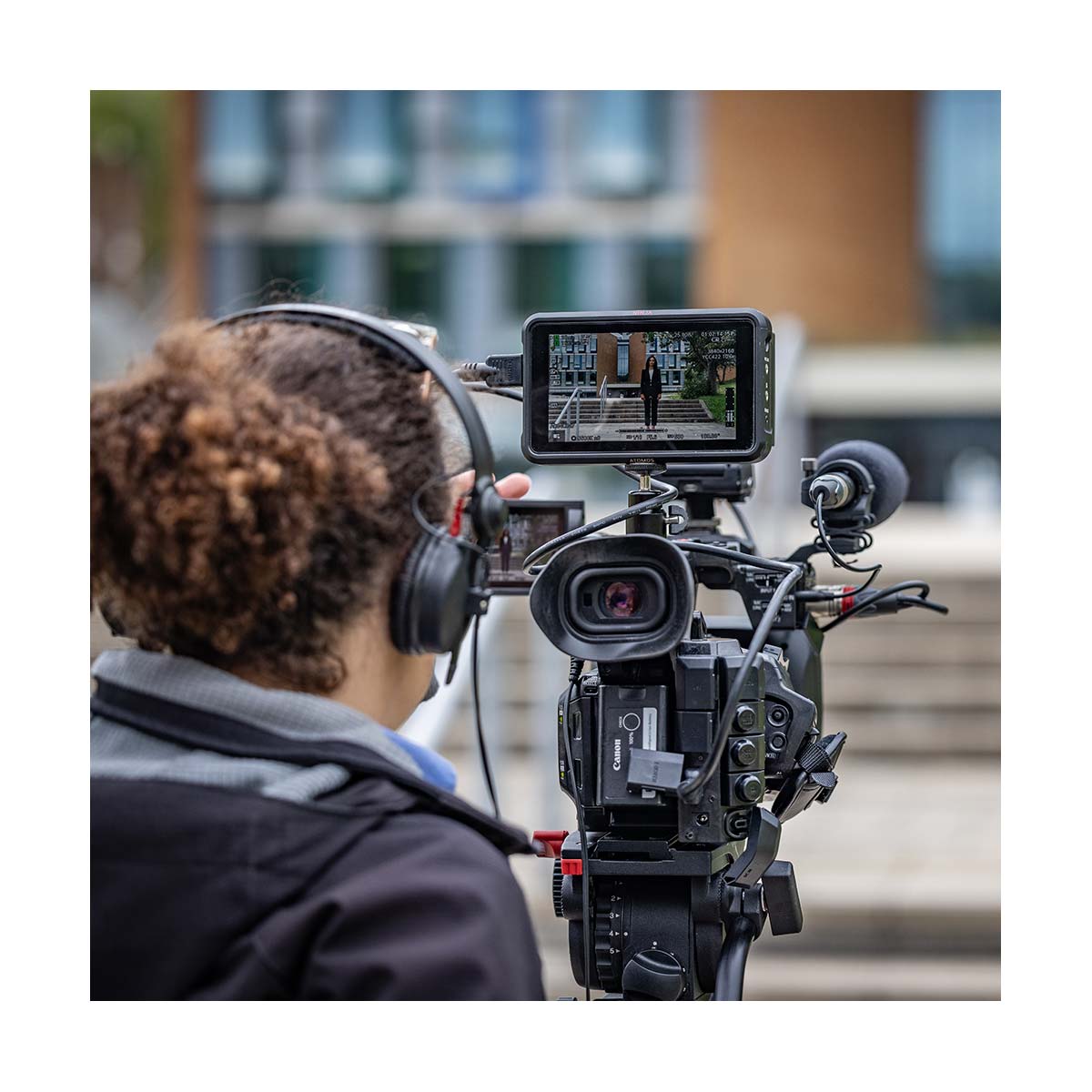 Canon XF605 UHD 4K HDR Pro Camcorder