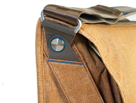 Peak Design The Everyday Messenger 15"- Heritage Tan, bags shoulder bags, Peak Design - Pictureline  - 9