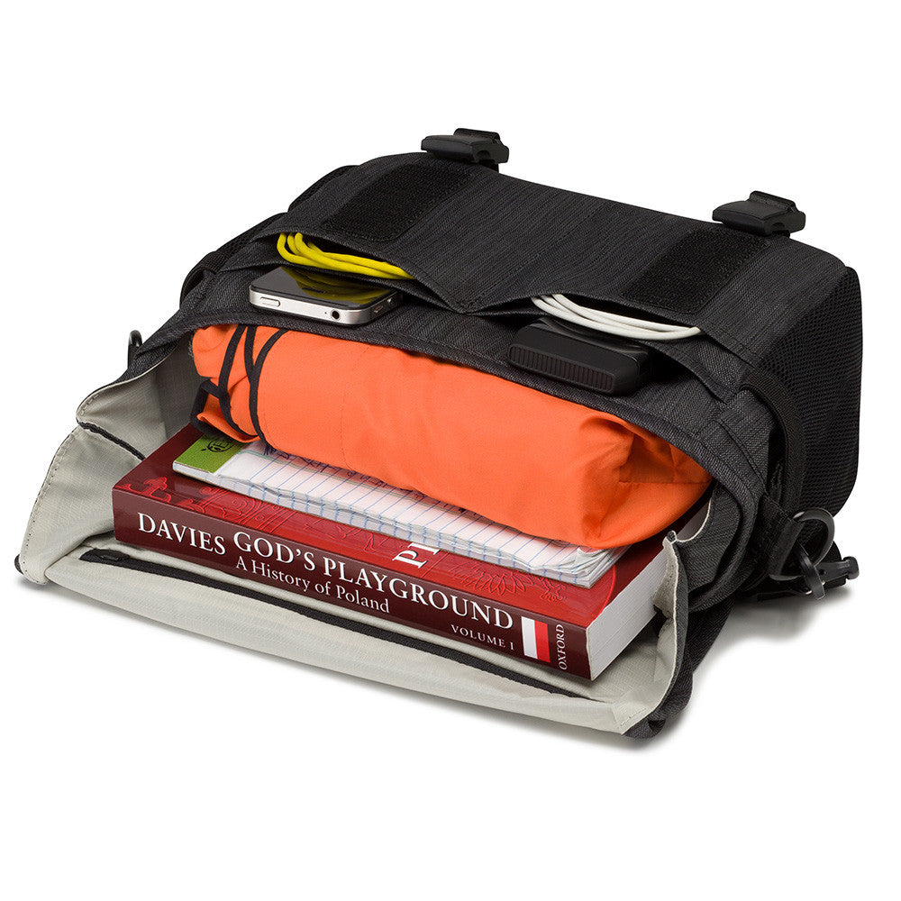 Tenba DNA 8 Messenger Bag (Graphite), bags shoulder bags, Tenba - Pictureline - 7