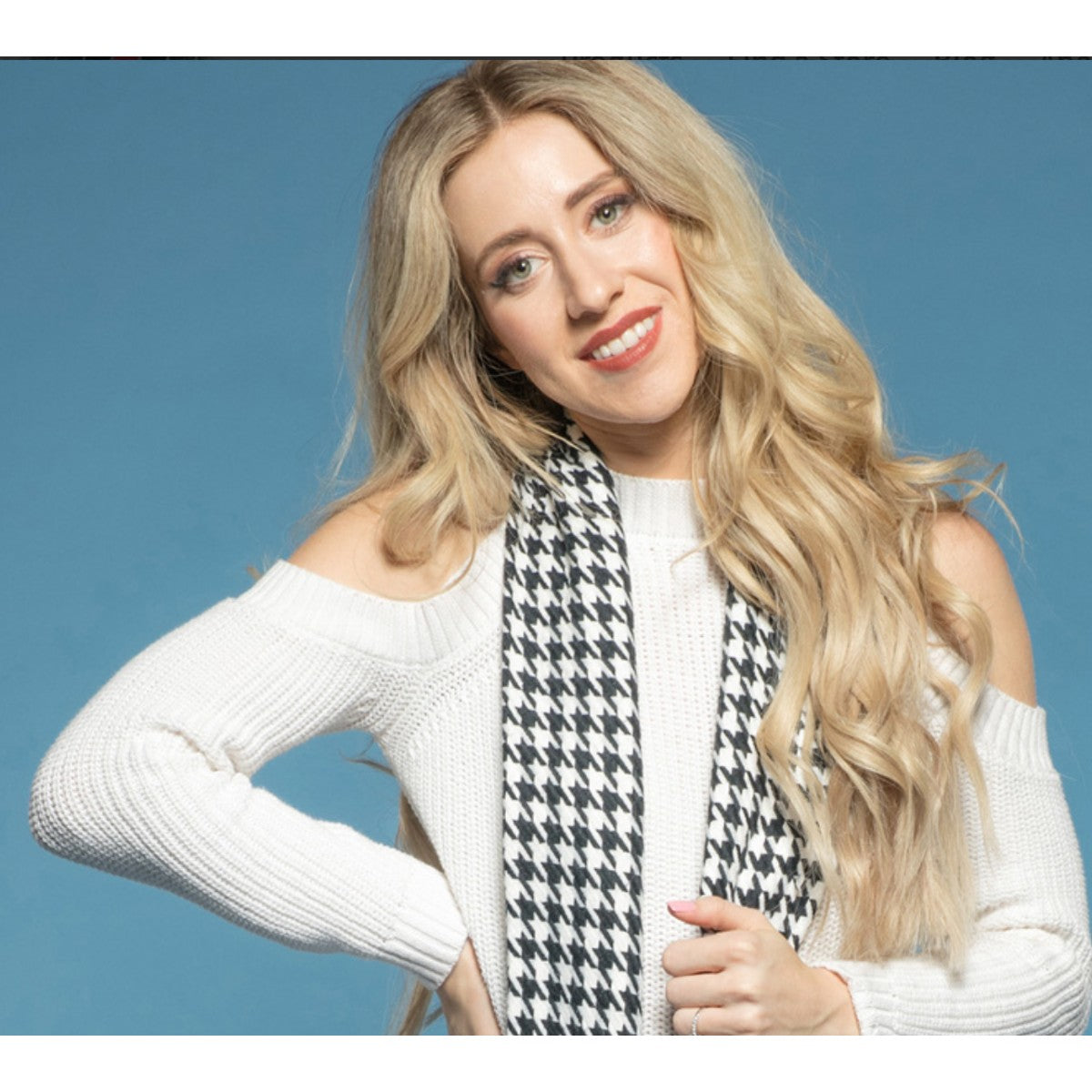 Superior Marine Blue 107"x12 Yds. Seamless Background Paper (41)