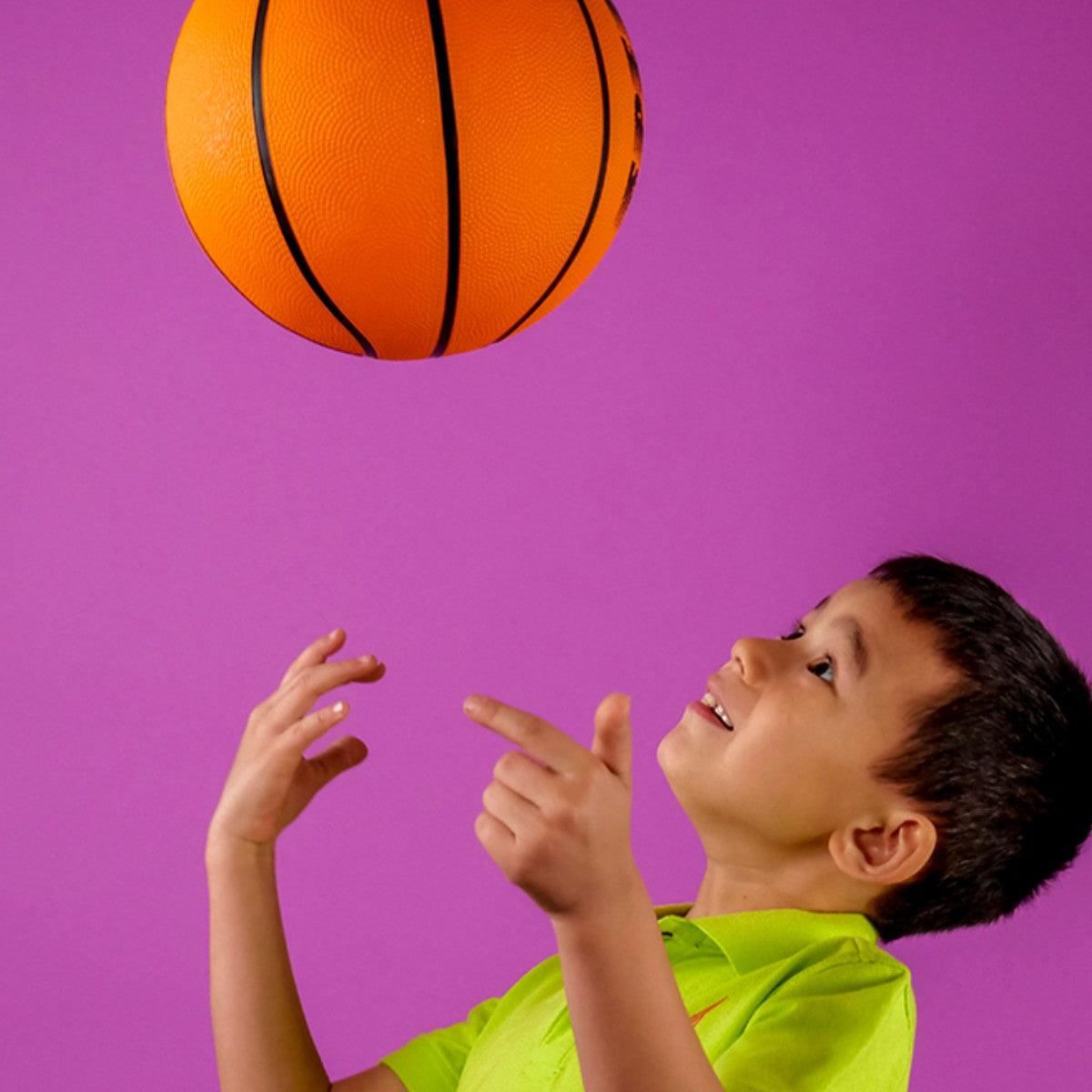 Superior Grape 107"x12 Yds. Seamless Background Paper (76)