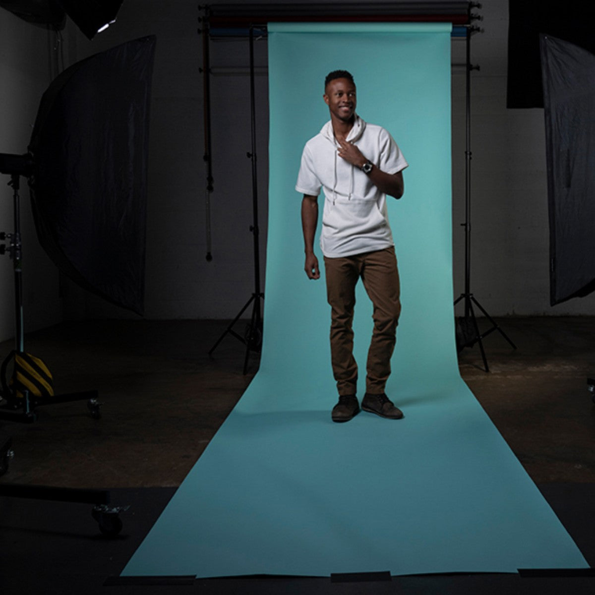 Superior Alpine 107"x12 Yds. Seamless Background Paper (55)