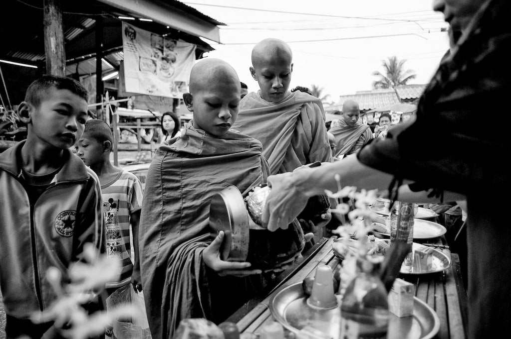 Need a Top Photojournalism Workshop?  Try Thailand