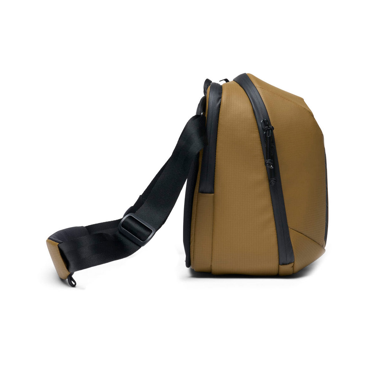 Nomatic McKinnon Camera Messenger Sling 13L - Coyote