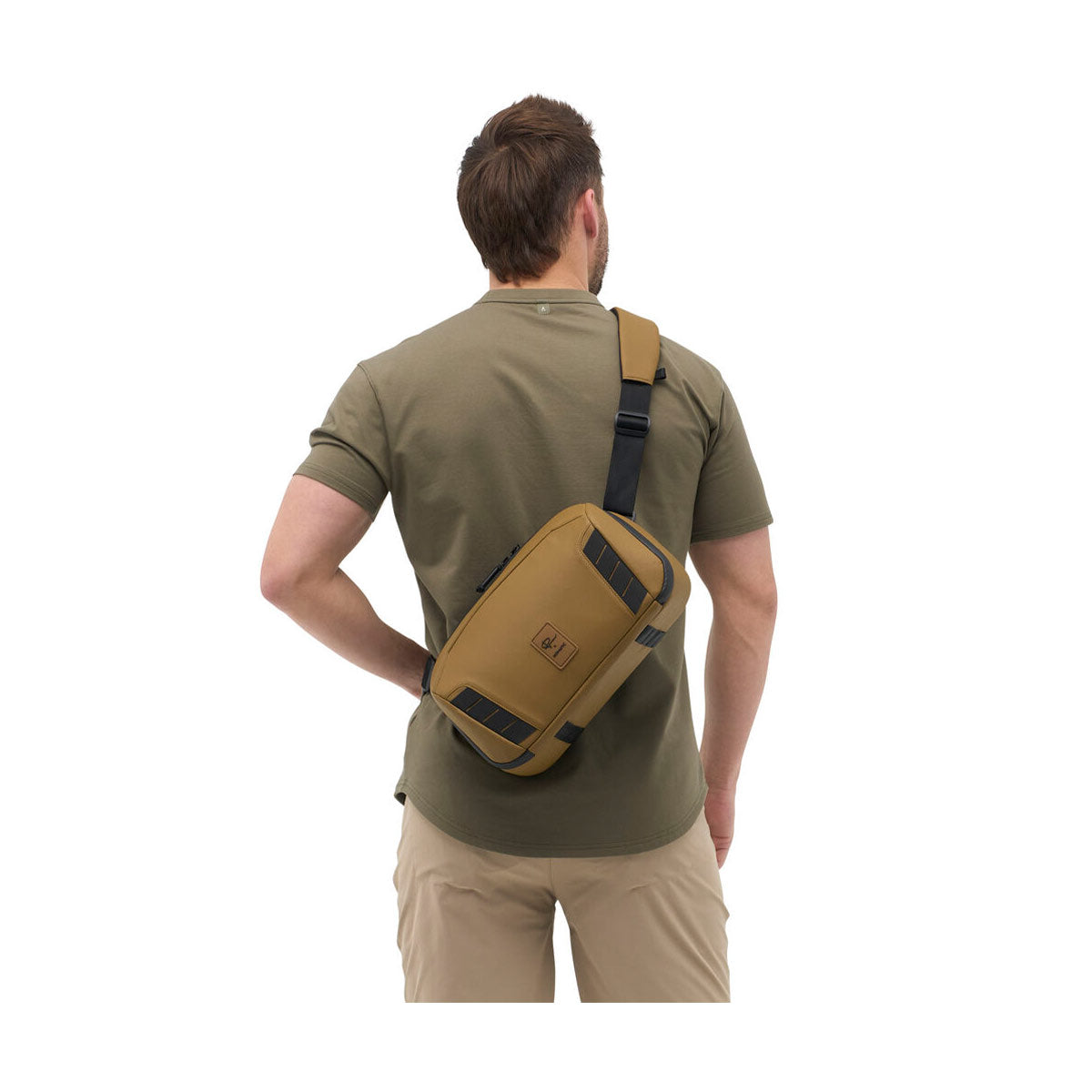 Nomatic McKinnon Camera Sling 8L - Coyote