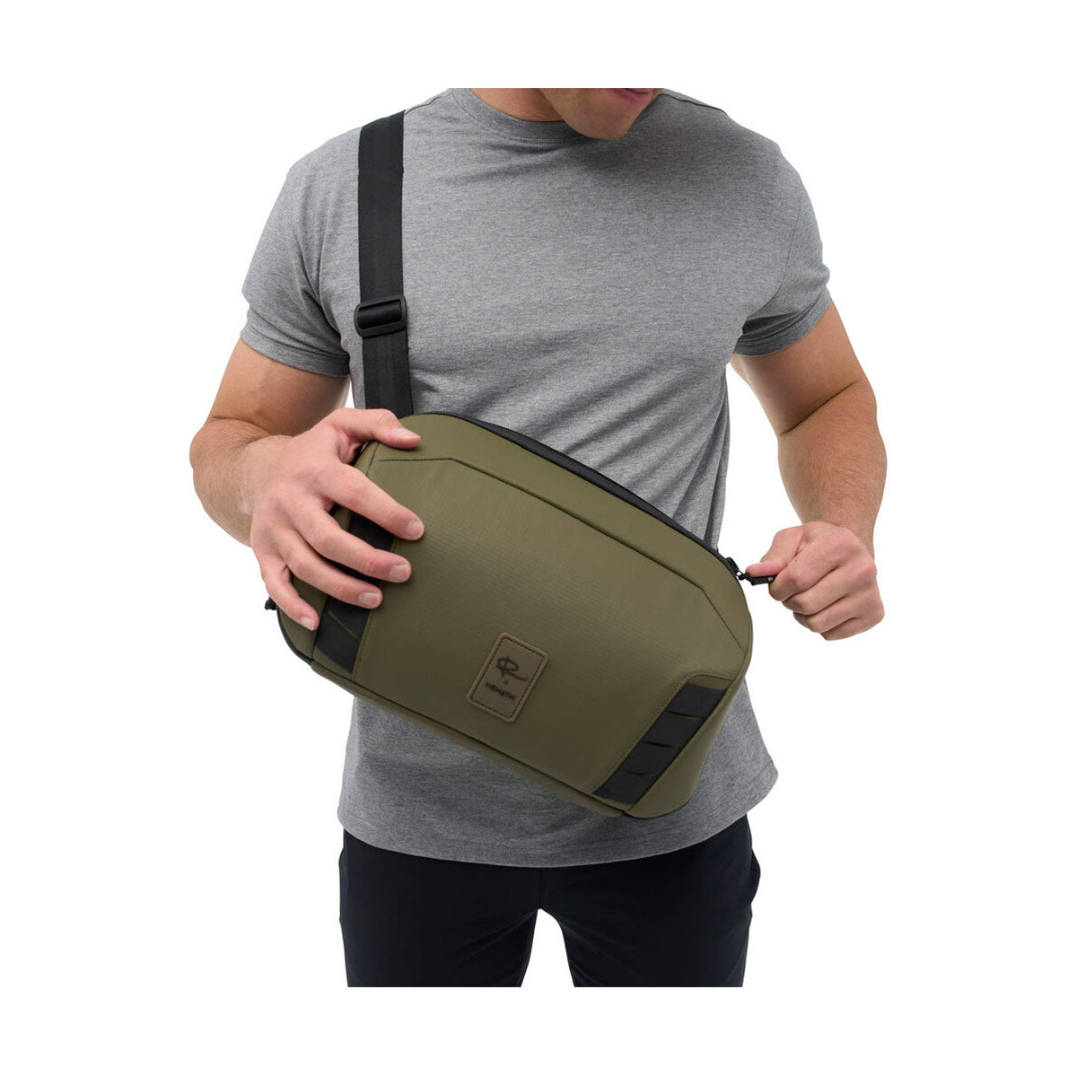 NOMATIC マッキノン スリング MCKINNON SLING 8L McKinnon Camera Sling Bag 8L – NOMATIC