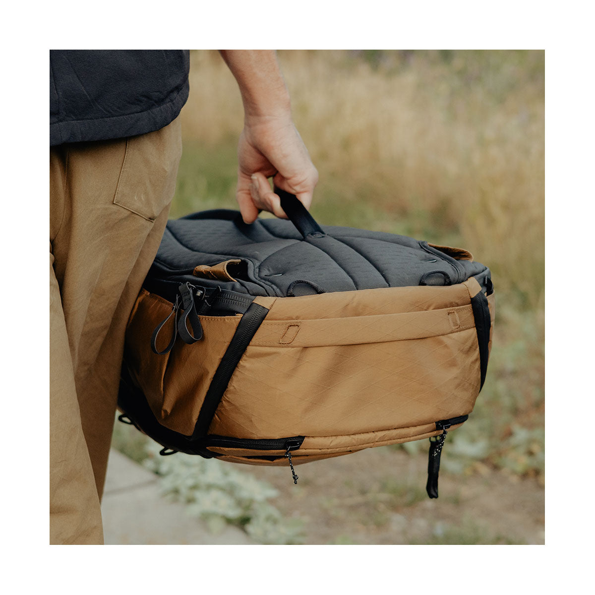 Peak Design Travel Backpack 45L - Coyote