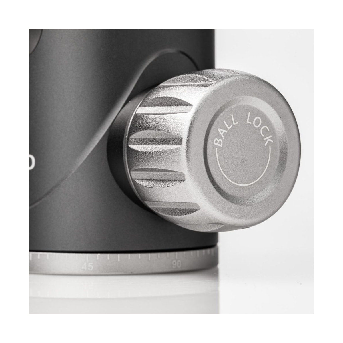 Benro VX20 Two Series Arca-Type Aluminum Ball Head — close up of quick release clamp lever view