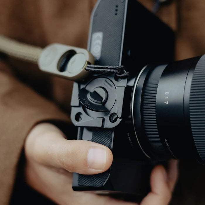 Peak Design Arca Field Plate