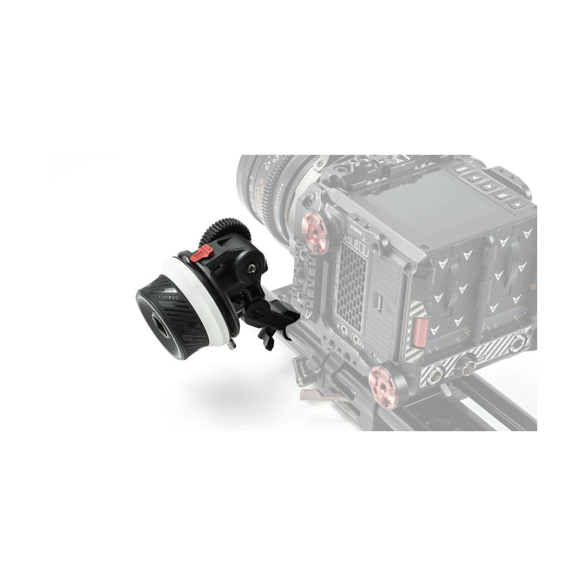 Tilta Pocket Follow Focus — follow focus detail on camera rig 2 view