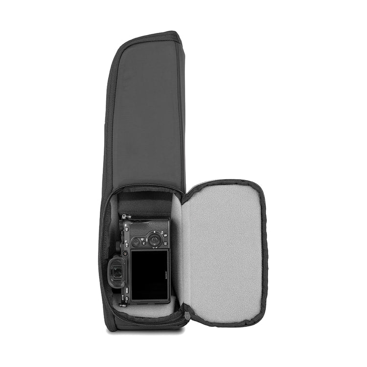 WANDRD PRVKE Camera Cube Pro + (31L) — quick access door view view