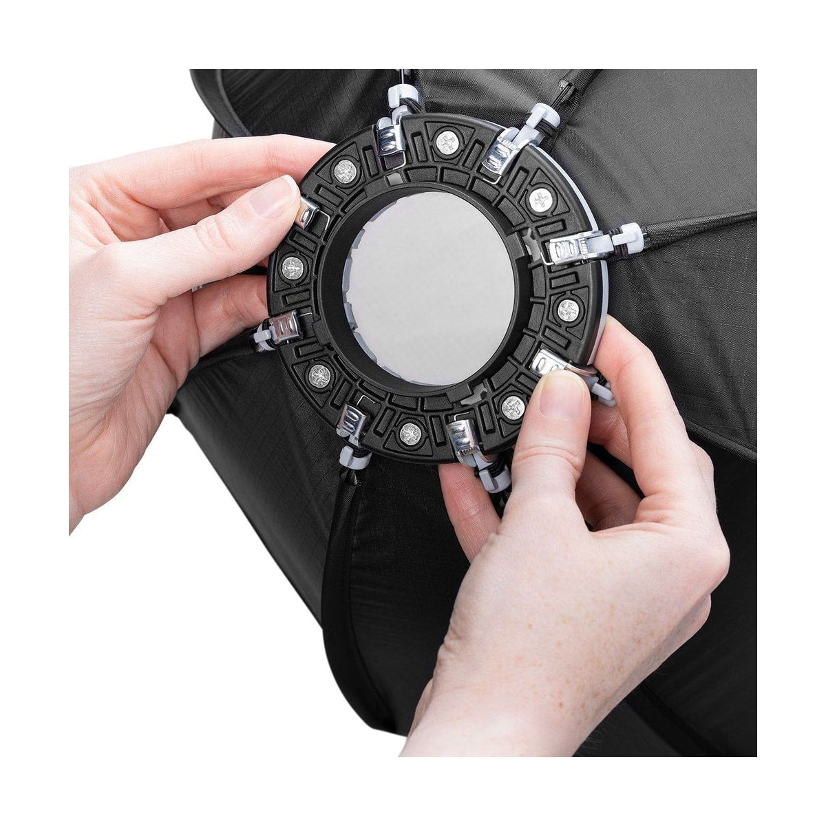 Westcott Octa 15 Softbox & Grid (Twist Lock) — softbox collapsing view