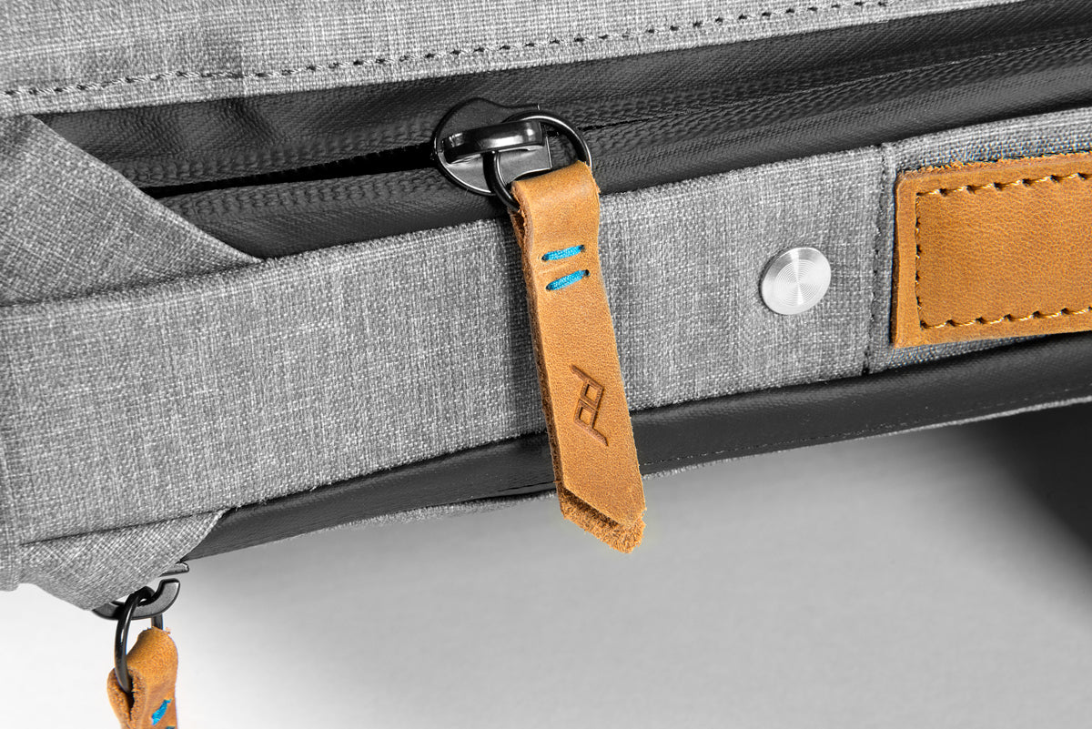 Peak Design The Everyday Messenger 15"- Ash