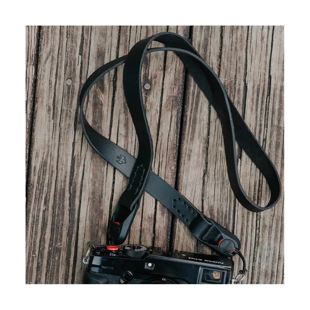 Clever Supply 40" Minimal Anchor Strap - Black