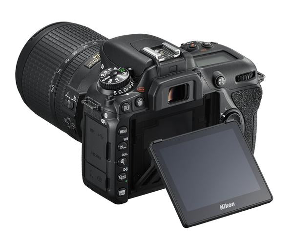 美品Nikon D7500 16-80mm 2.8-4(7,125回シャッター) Nikon D7500 DSLR Camera with 16-80mm Lens