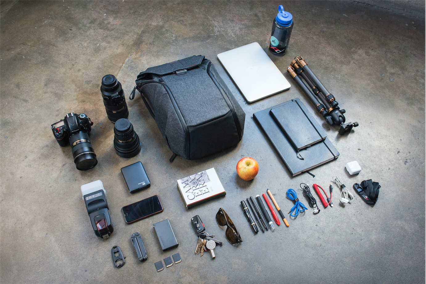 Peak Design Everyday Backpack 20L - Charcoal, bags backpacks, Peak Design - Pictureline  - 5