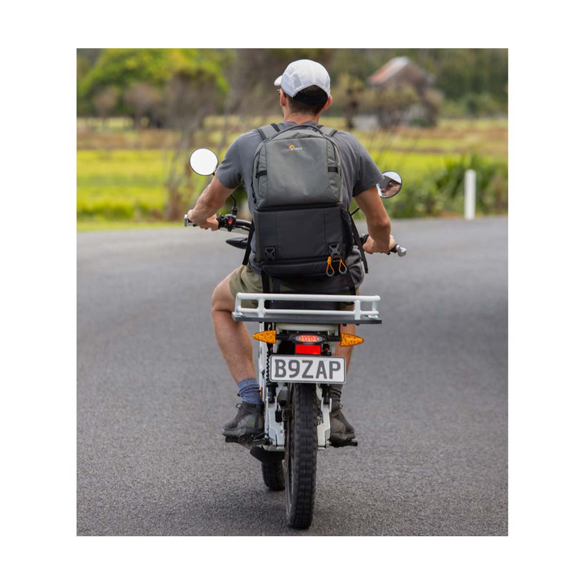 Lowepro Fastpack BP 250 AW III (Gray)