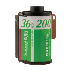 Fujifilm Fujicolor 200 Color Negative 35mm Film, 36 Exposures (One Roll)