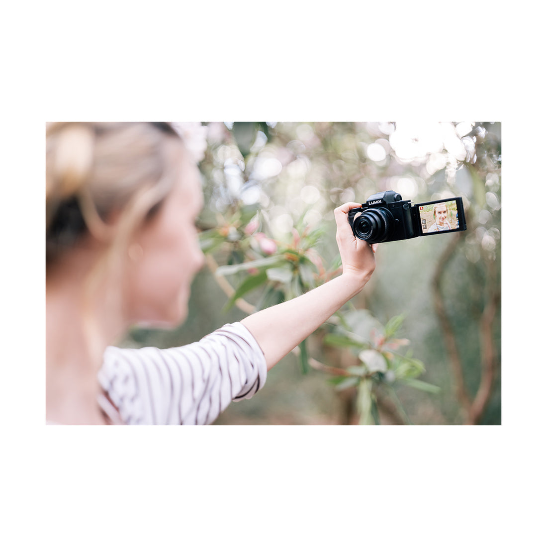 Panasonic Lumix DCG100 Mirrorless Digital Camera with 1232mm Lens an