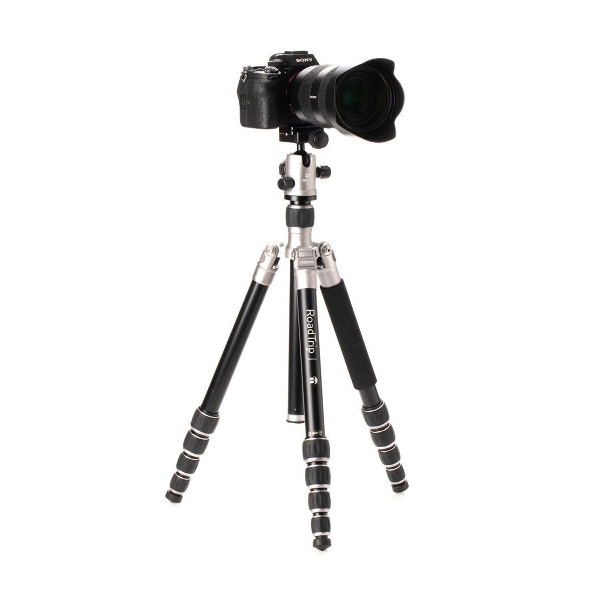Benro MeFOTO RoadTrip Aluminum Tripod Kit (Titanium)