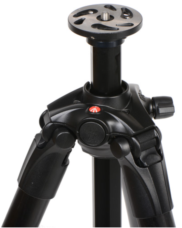 Manfrotto 057 Carbon Fiber 4-Section Tripod