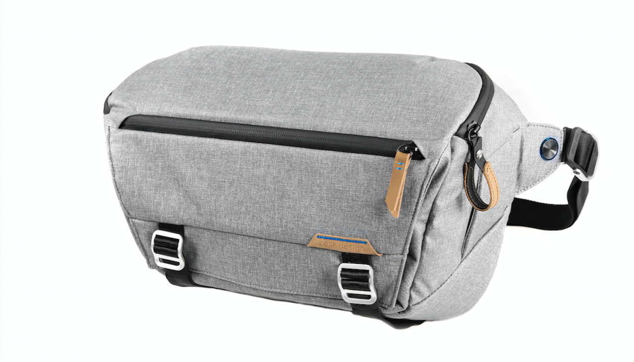Peak Design Everyday Sling 10L Ash, bags sling / daypacks, Peak Design - Pictureline  - 1