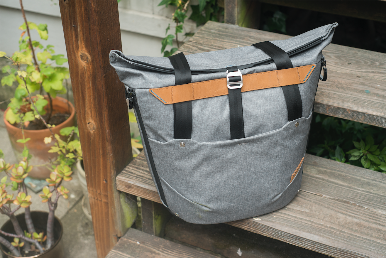 Peak Design Everyday Tote 20L Ash, bags shoulder bags, Peak Design - Pictureline  - 3