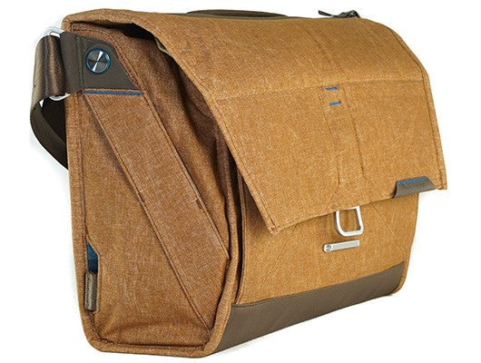 Peak Design The Everyday Messenger 15"- Heritage Tan, bags shoulder bags, Peak Design - Pictureline  - 6
